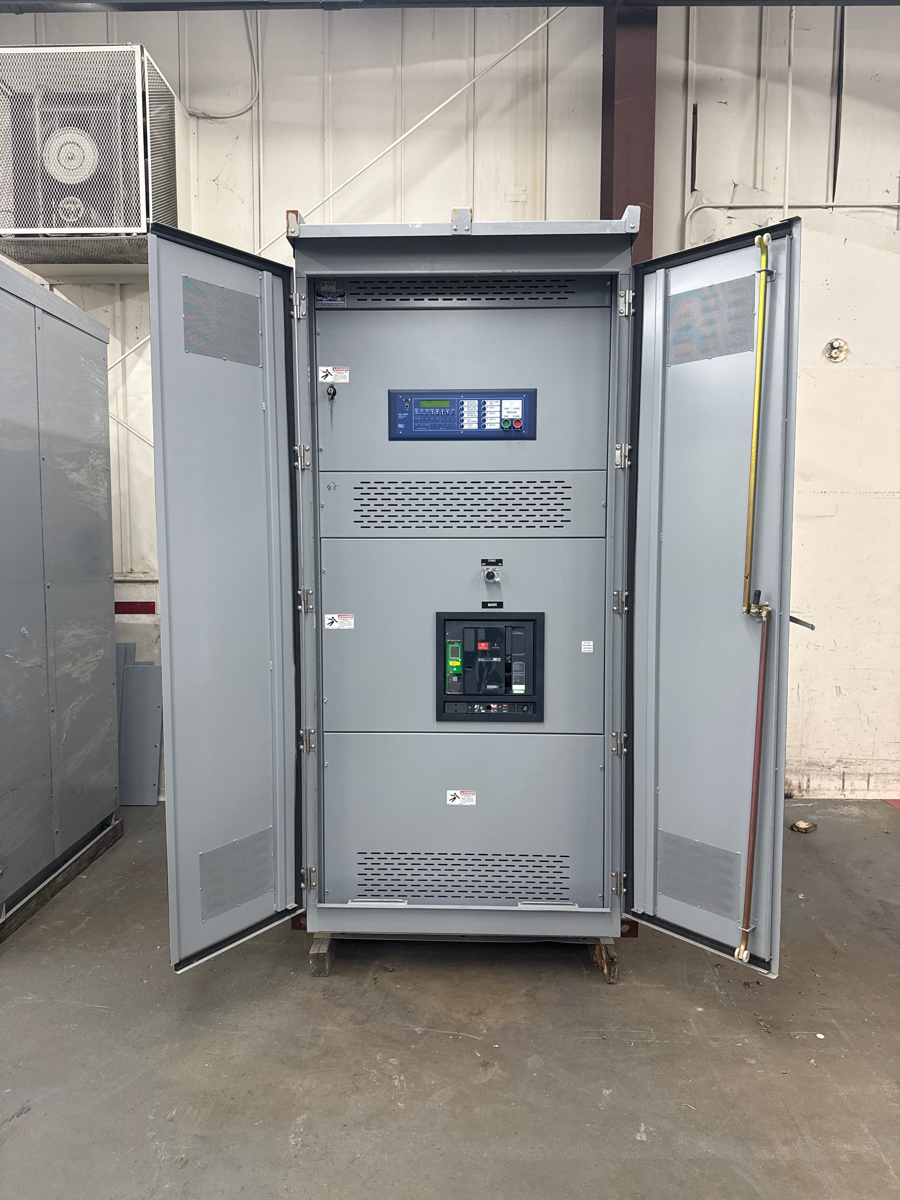 GAVAN-GRAHAM, 4000 AMP, 480/277 VOLTS, 1 SECTION second photo