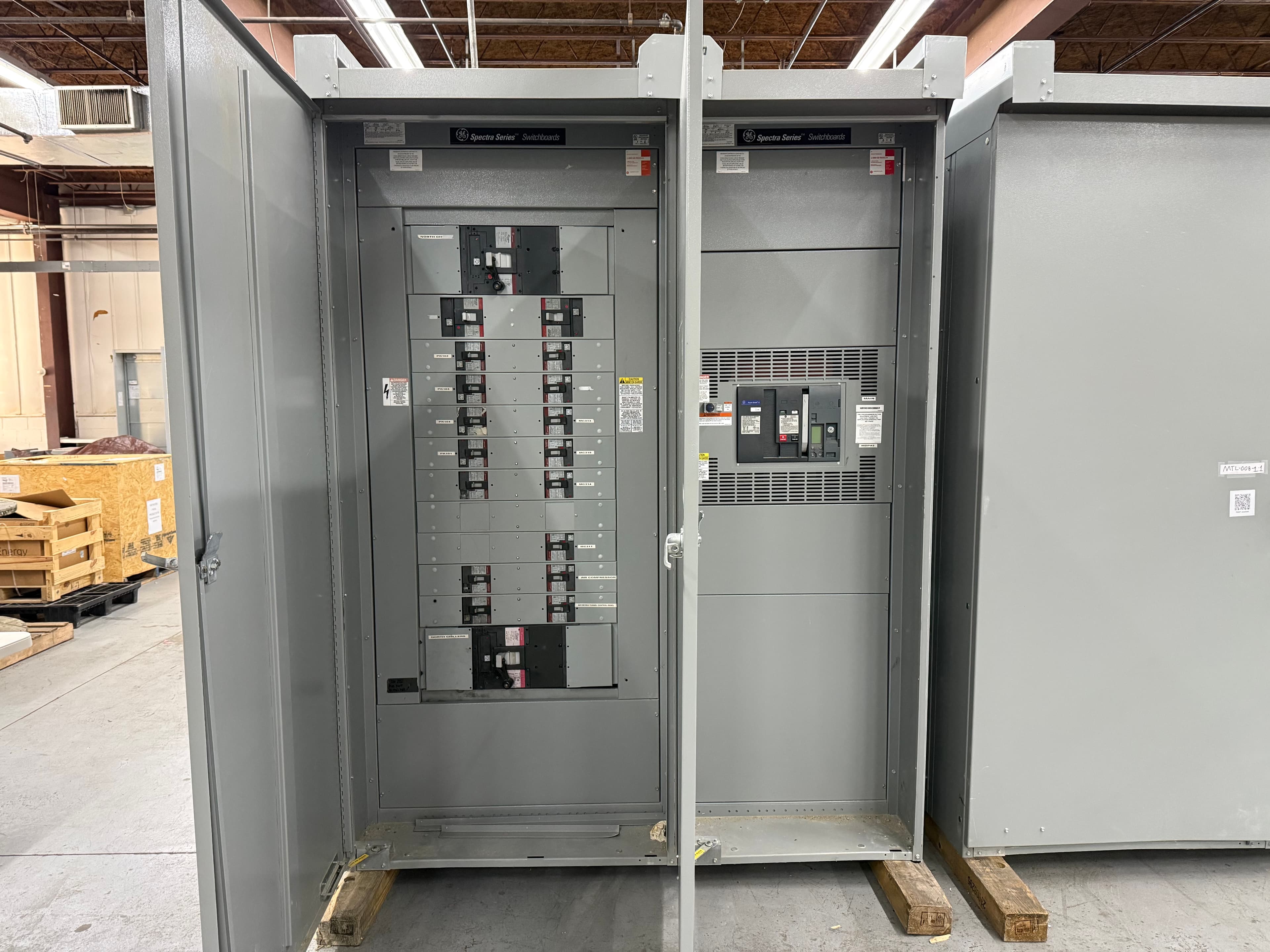 GE, 2000 AMP, 480Y/277 VOLTS, 1 SECTION second photo